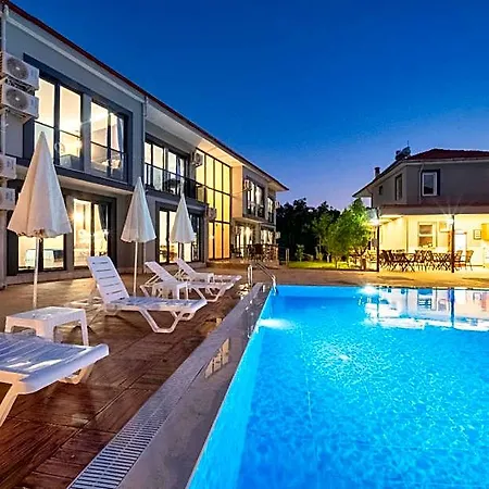 Hotel The Halcyon 5*